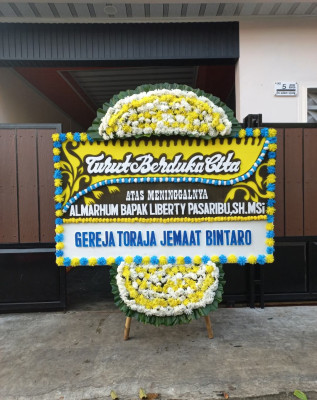 Papan Bunga Duka di Panyabungan Selatan
